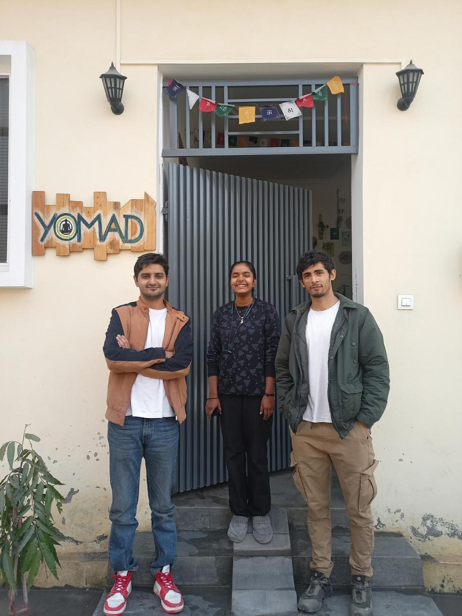 Yomad Hostel - Yoga & Travel Amritsar Exterior photo